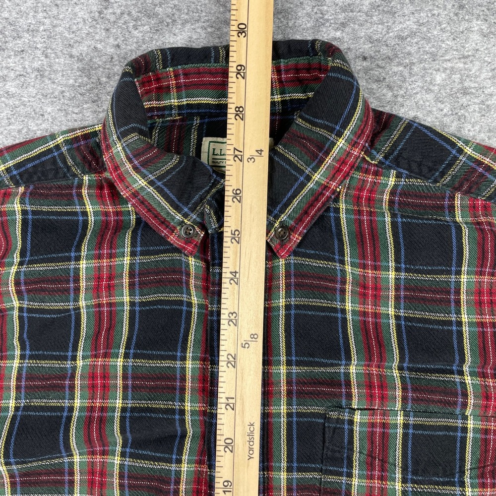 LL Bean Flannel Shirt Mens Medium Regular Red Green Scottish Plaid Button Down - Picture 5 of 9